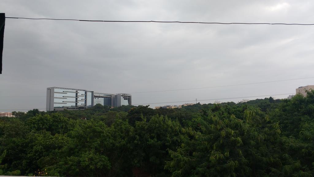 Hitech Shilparamam Guest House Hyderabad Exterior foto